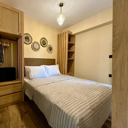 Zeleno Luxury * Asproválta