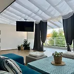 דירה Zeleno Luxury אספרובלטה